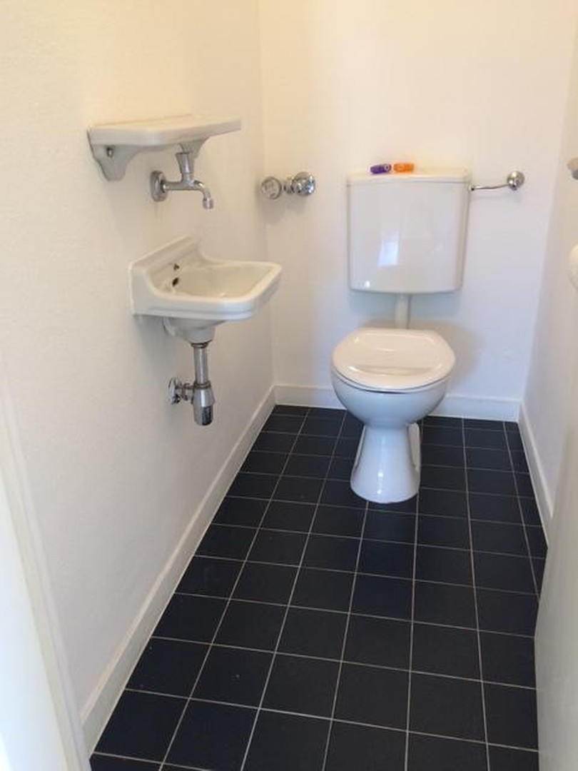 Property thumbnail 12