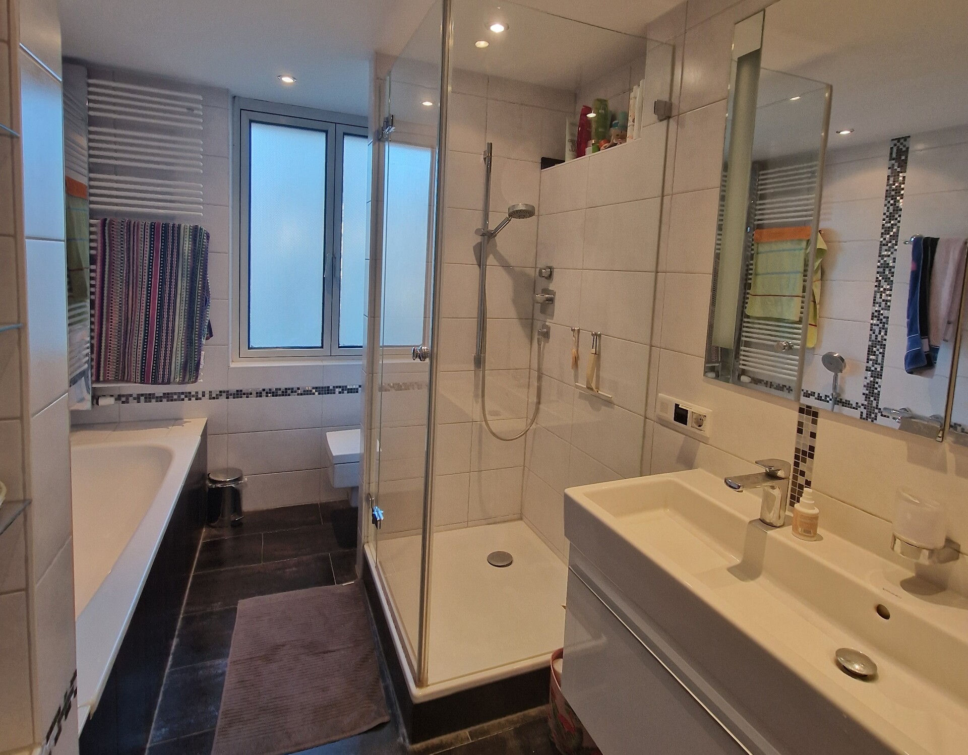 Property thumbnail 11