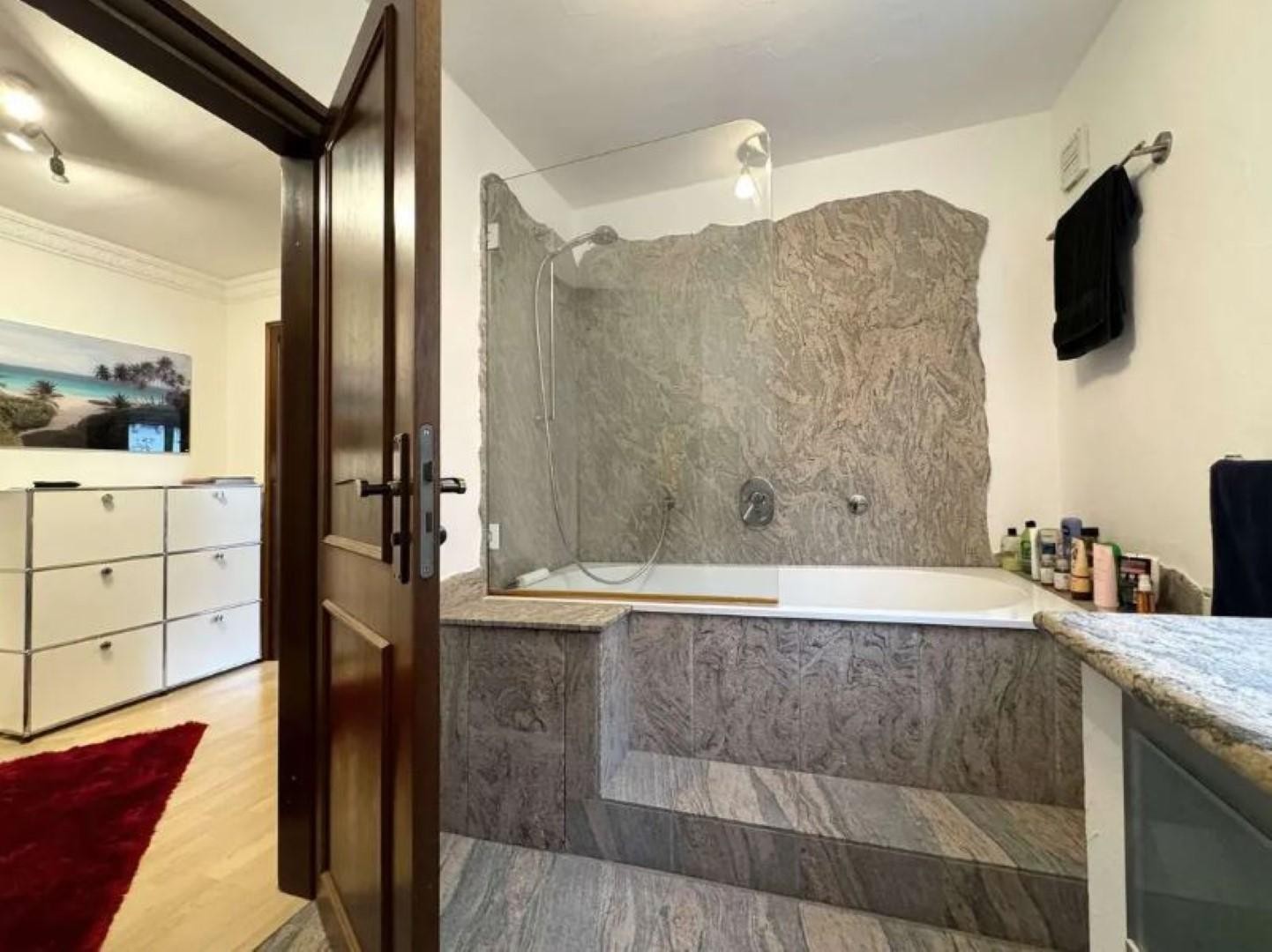 Property thumbnail 14