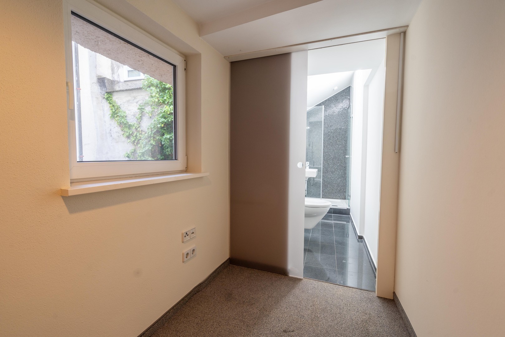 Property thumbnail 23