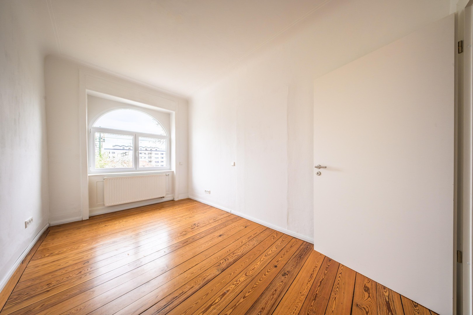 Property thumbnail 7