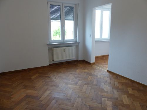 Großzügige 2-Zimmer-Mietwohnung in 97450 Arnstein, 22 Minuten bis Wüzrburg (ID 1301)