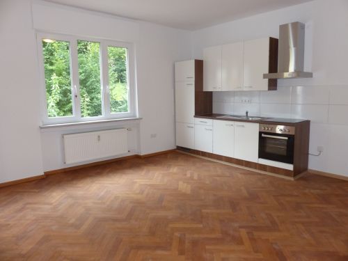 Property thumbnail 2