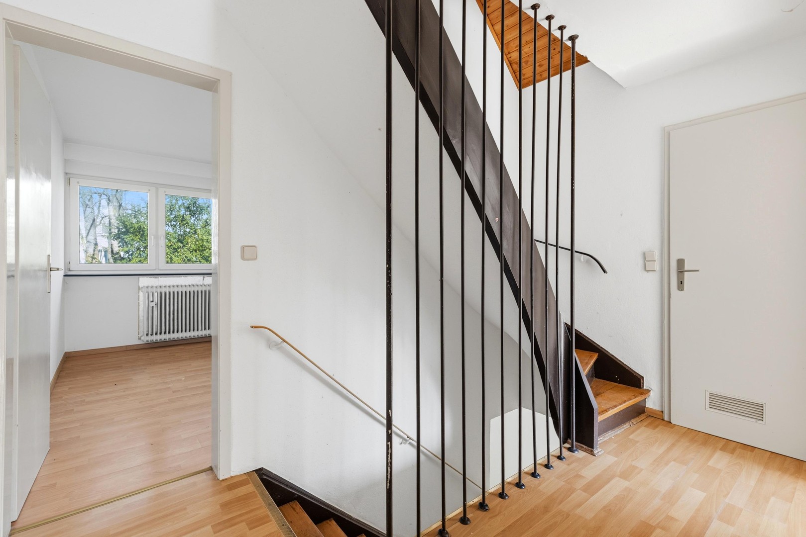 Property thumbnail 12