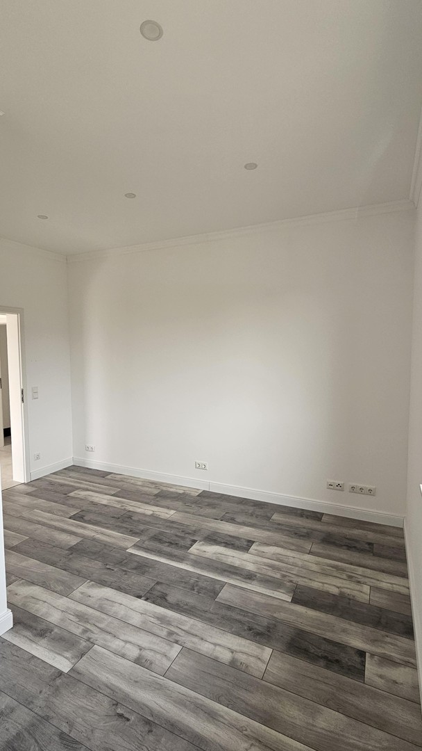 Property thumbnail 25