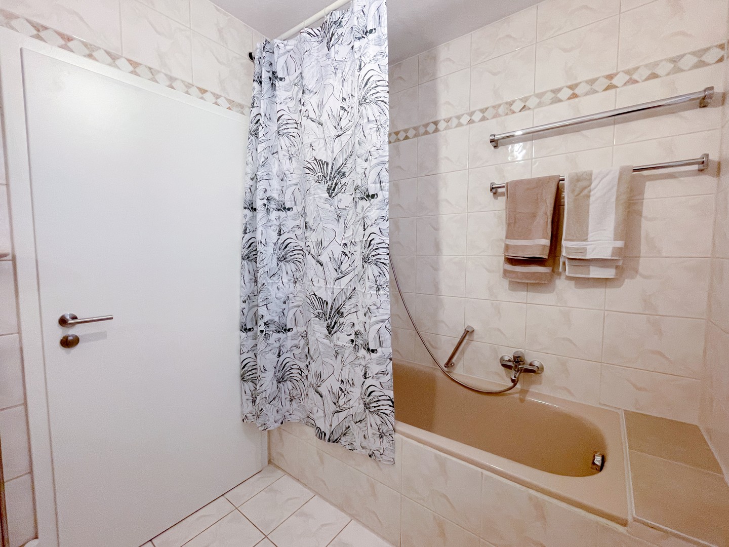 Property thumbnail 7