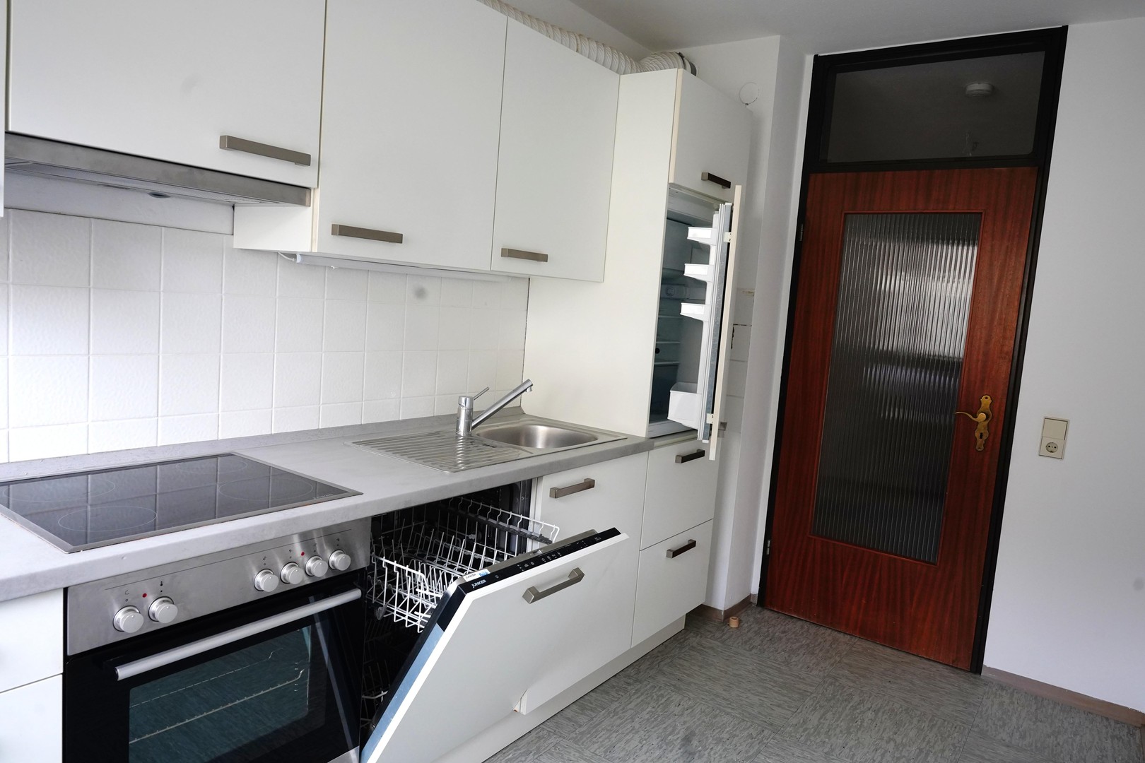 Property thumbnail 8