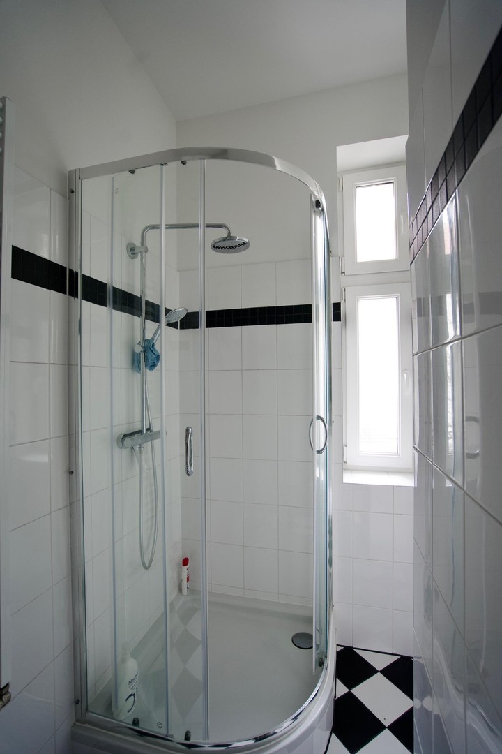 Property thumbnail 12