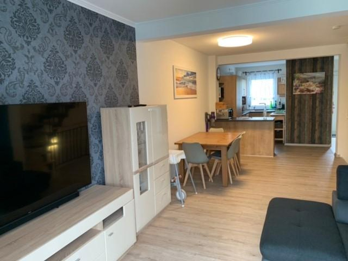 Vollmöbliertes, sehr gepflegtes Haus in der nähe von Europäische/Japanische/Französische Schulen.