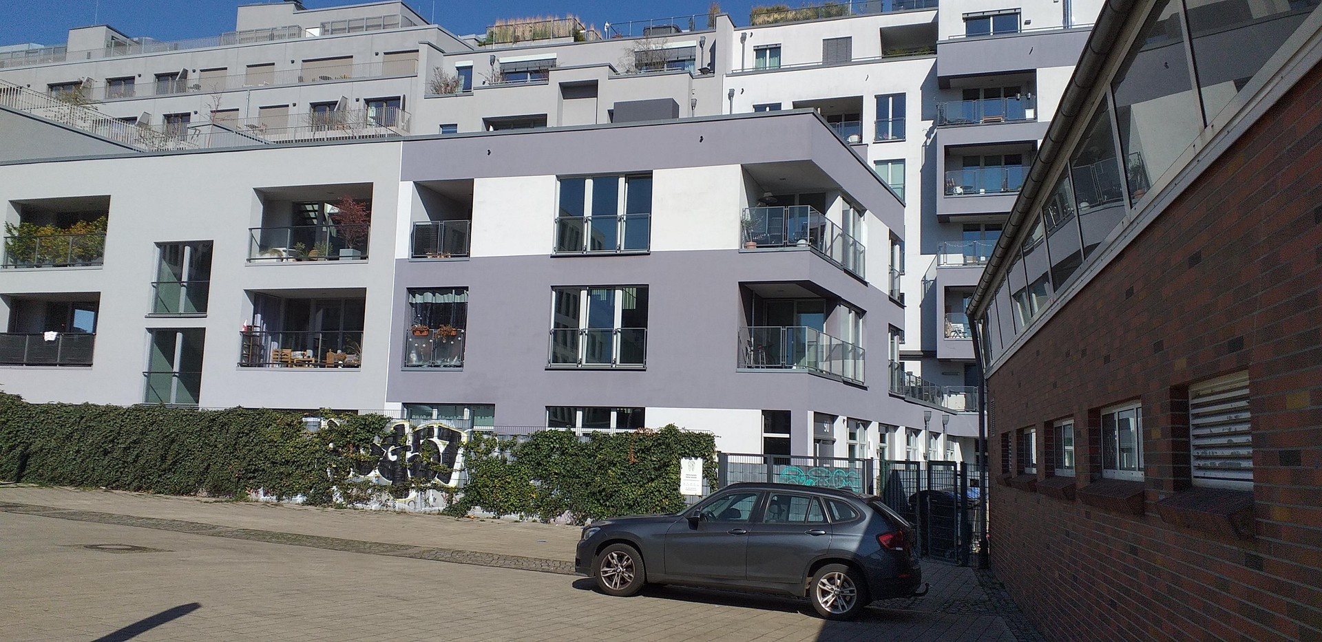 Property thumbnail 2