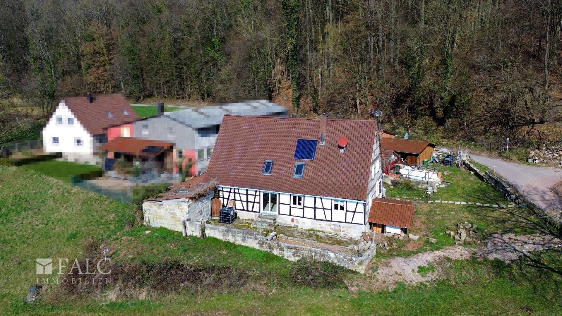 bg