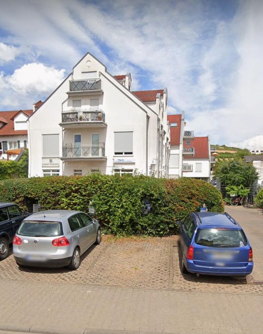 Helle 1,5 Zi Whg mit Blick ins Grüne