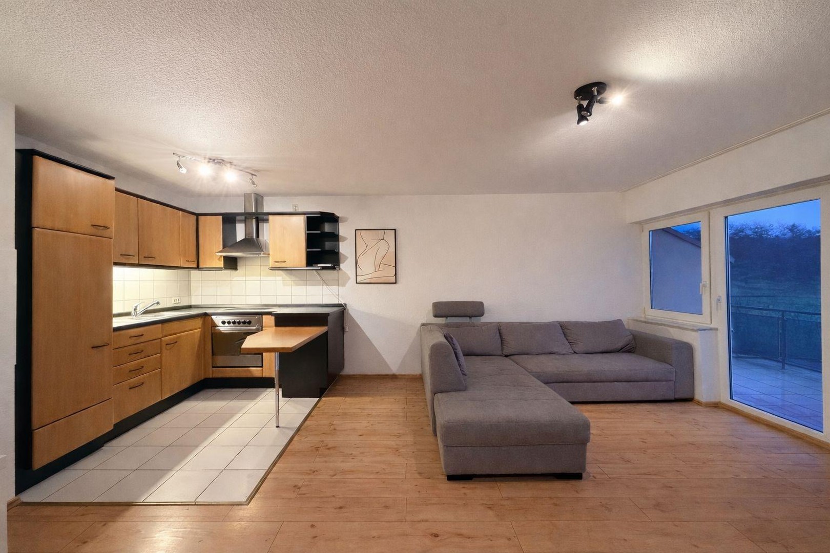 Property thumbnail 7