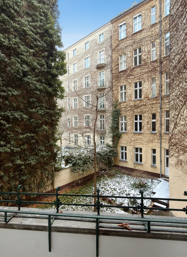 Property thumbnail 12