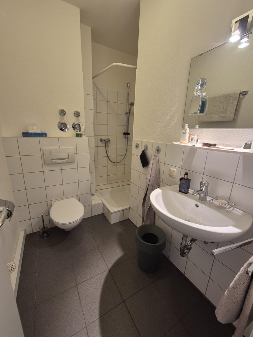 Property thumbnail 7