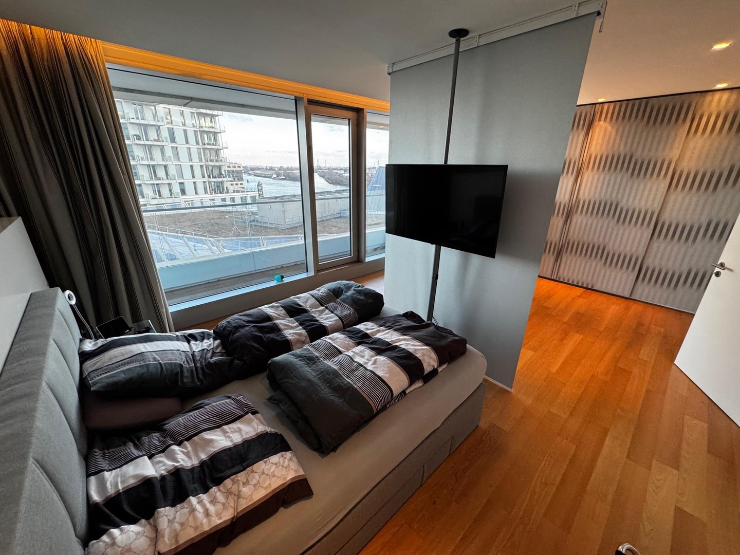 Property thumbnail 12