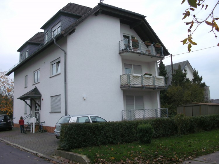 Property thumbnail 3