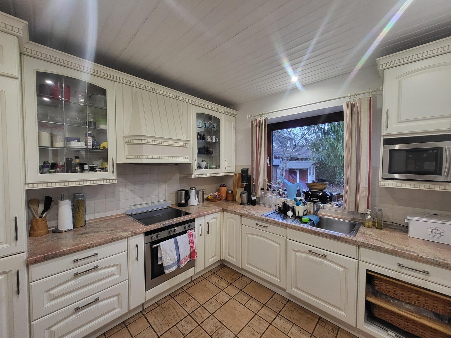 Property thumbnail 3