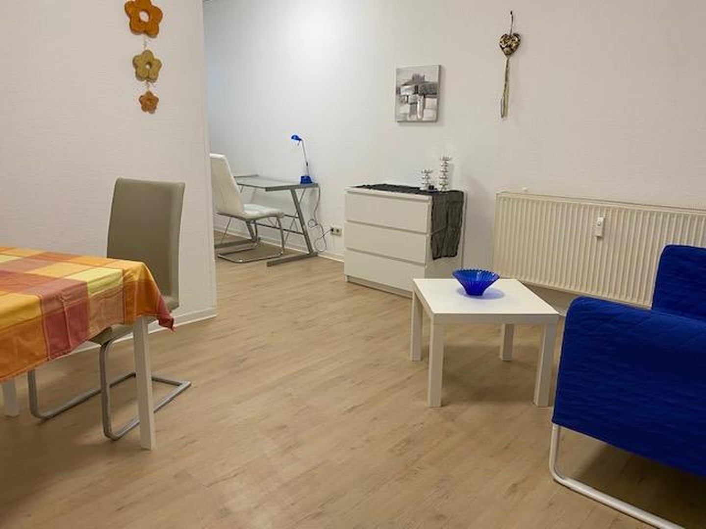 gemütliche 2-Zimmer-Wohnung, möbliert