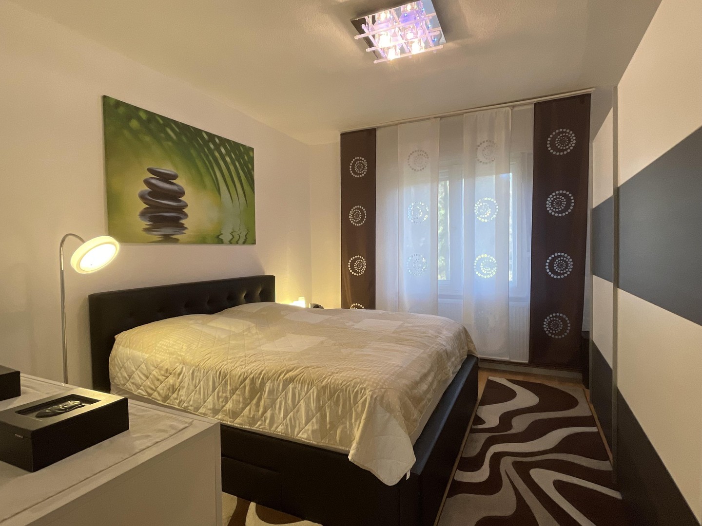 Property thumbnail 2