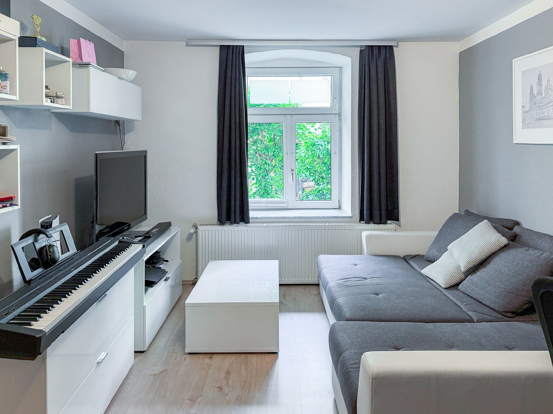 Property thumbnail 2