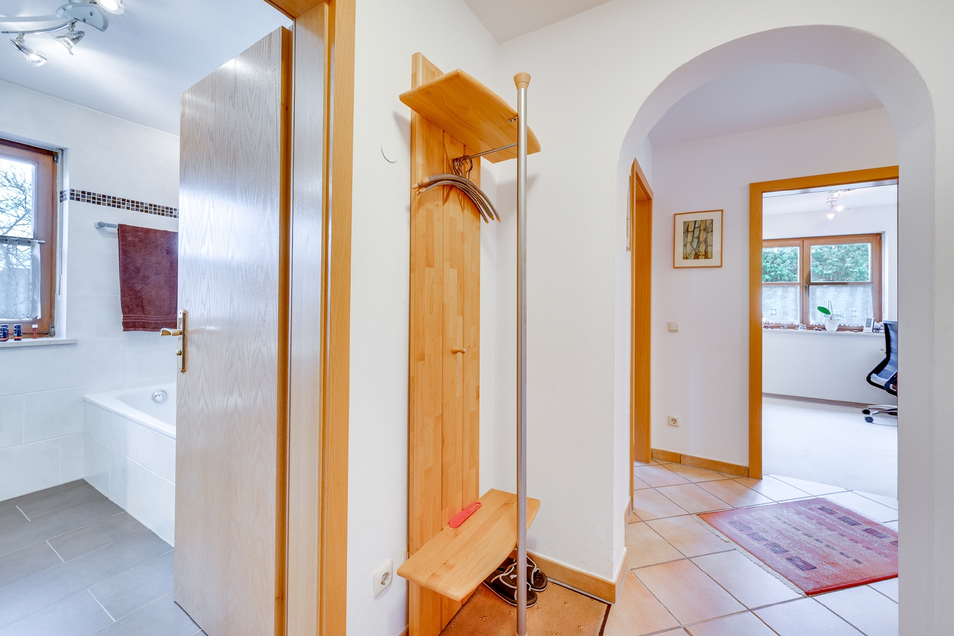 Property thumbnail 3