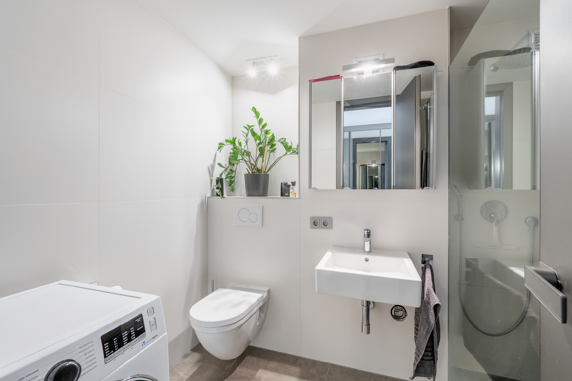 Property thumbnail 6