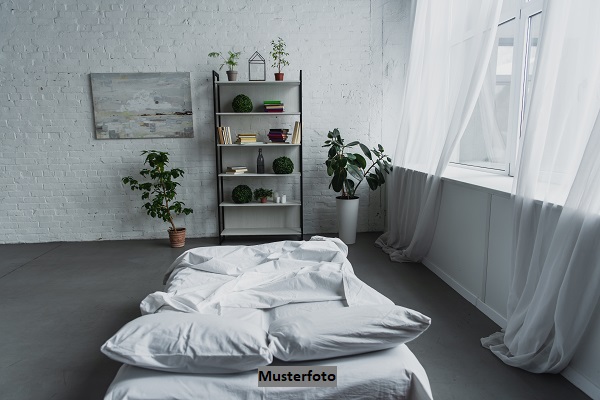 2-Zimmer-Wohnung mit Balkon in zentraler Lage