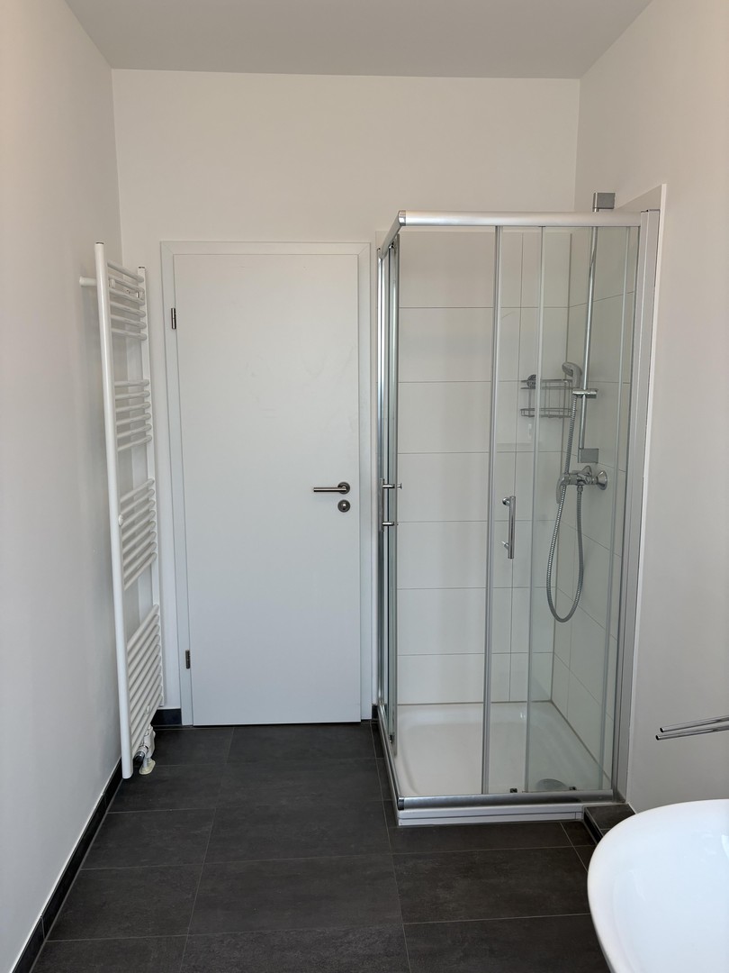 Property thumbnail 10