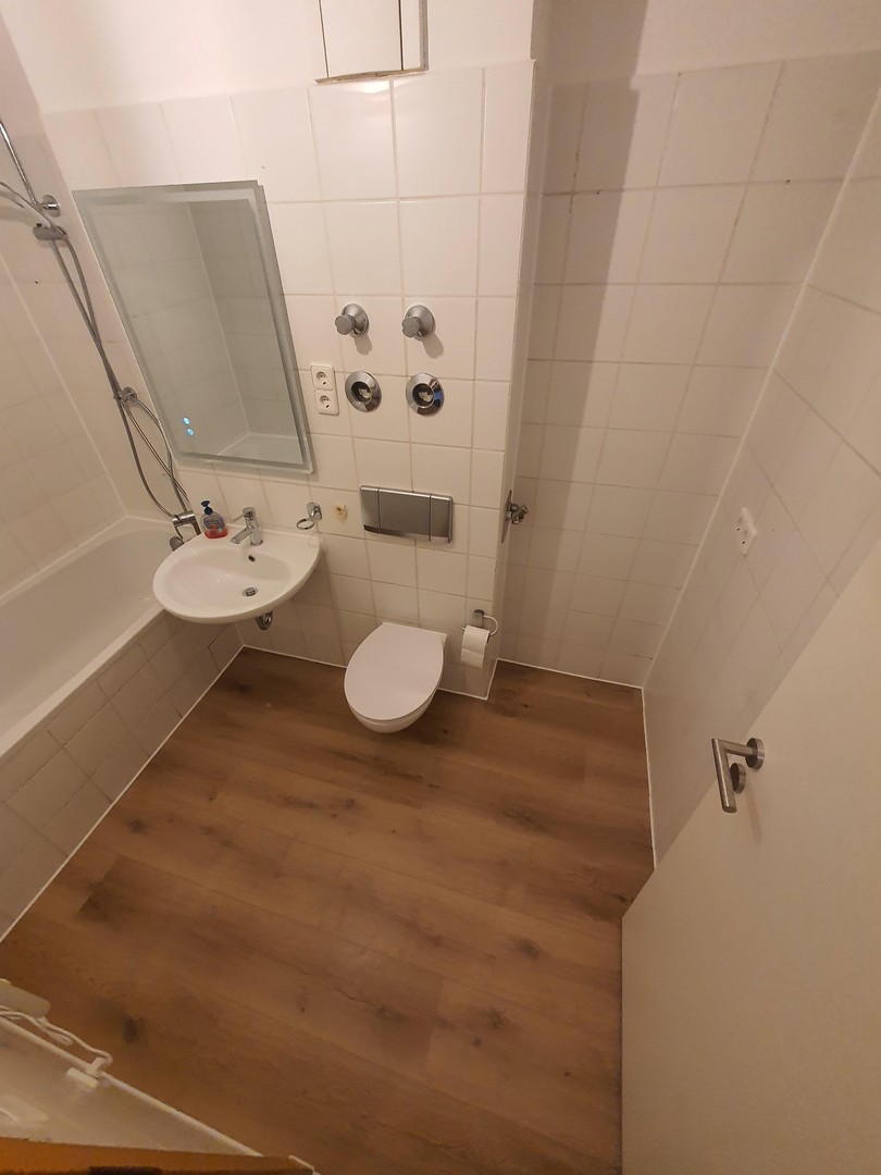 Property thumbnail 3