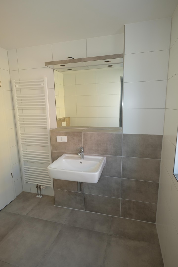 Property thumbnail 8