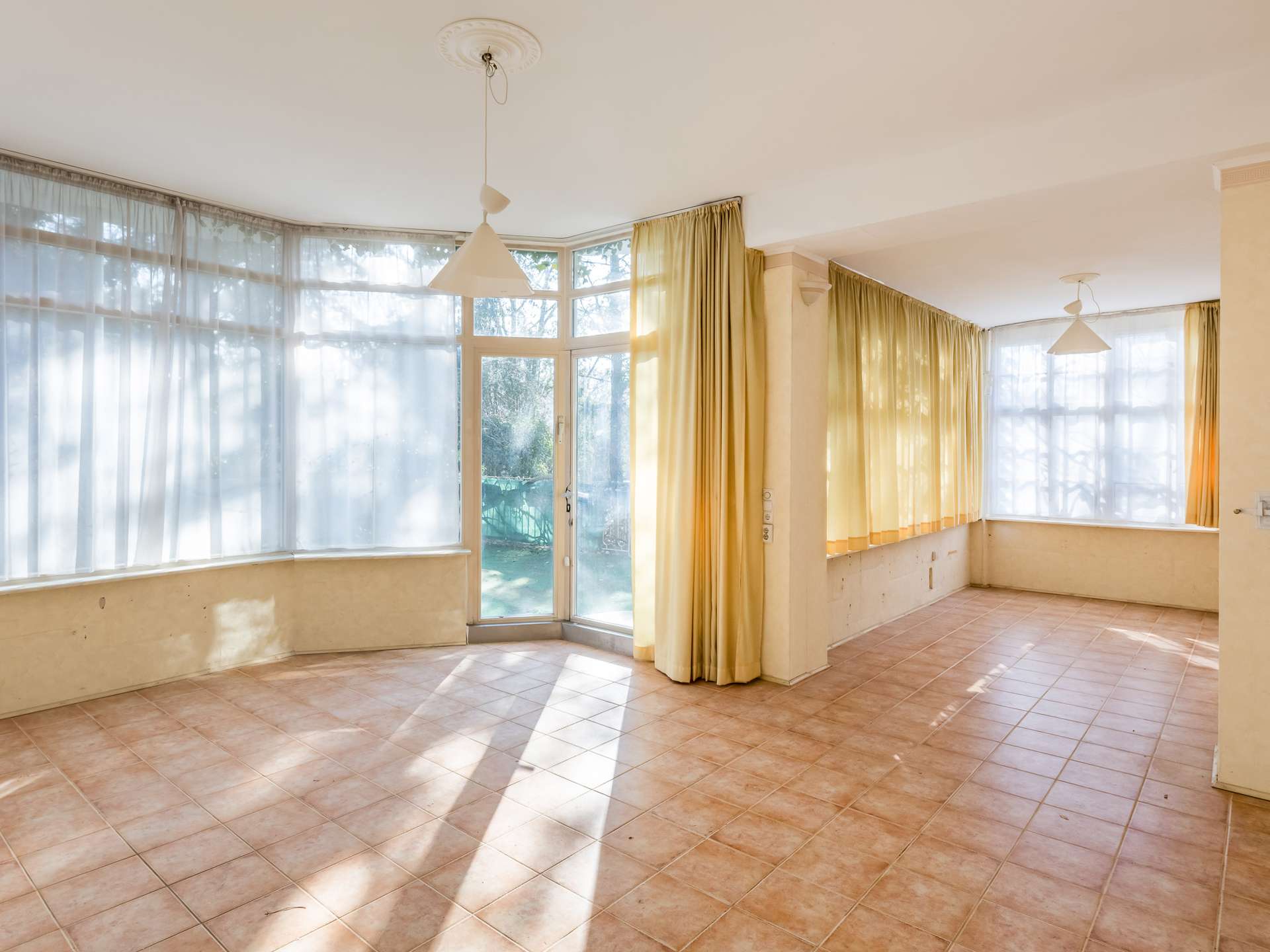 Property thumbnail 7