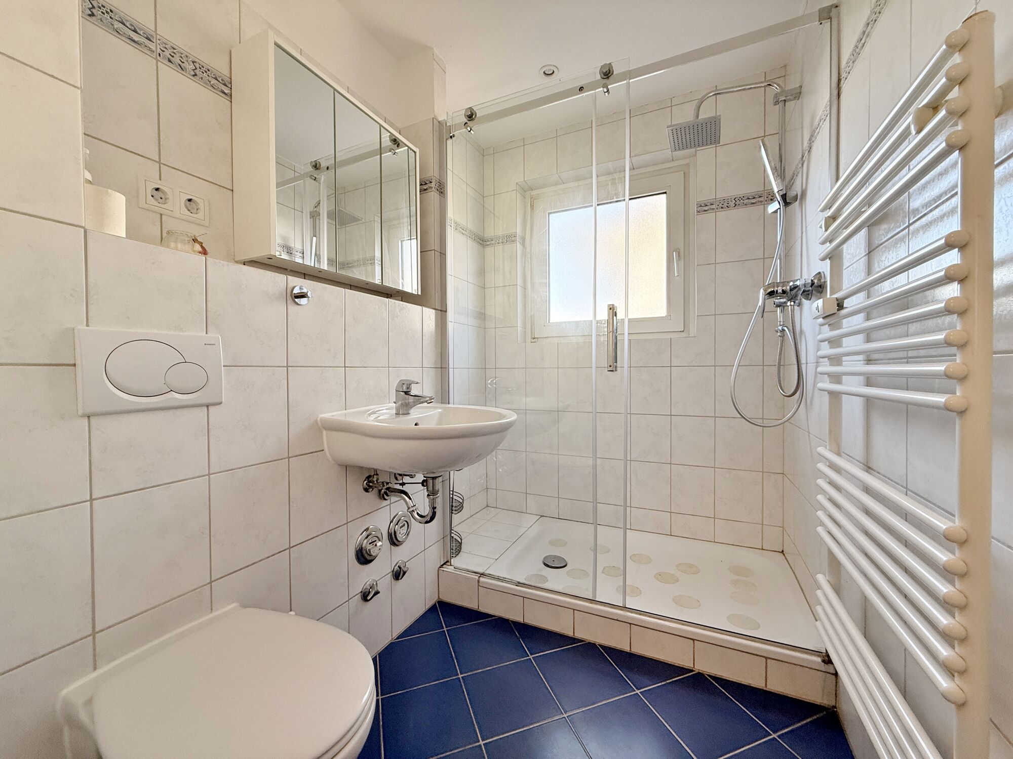 Property thumbnail 6