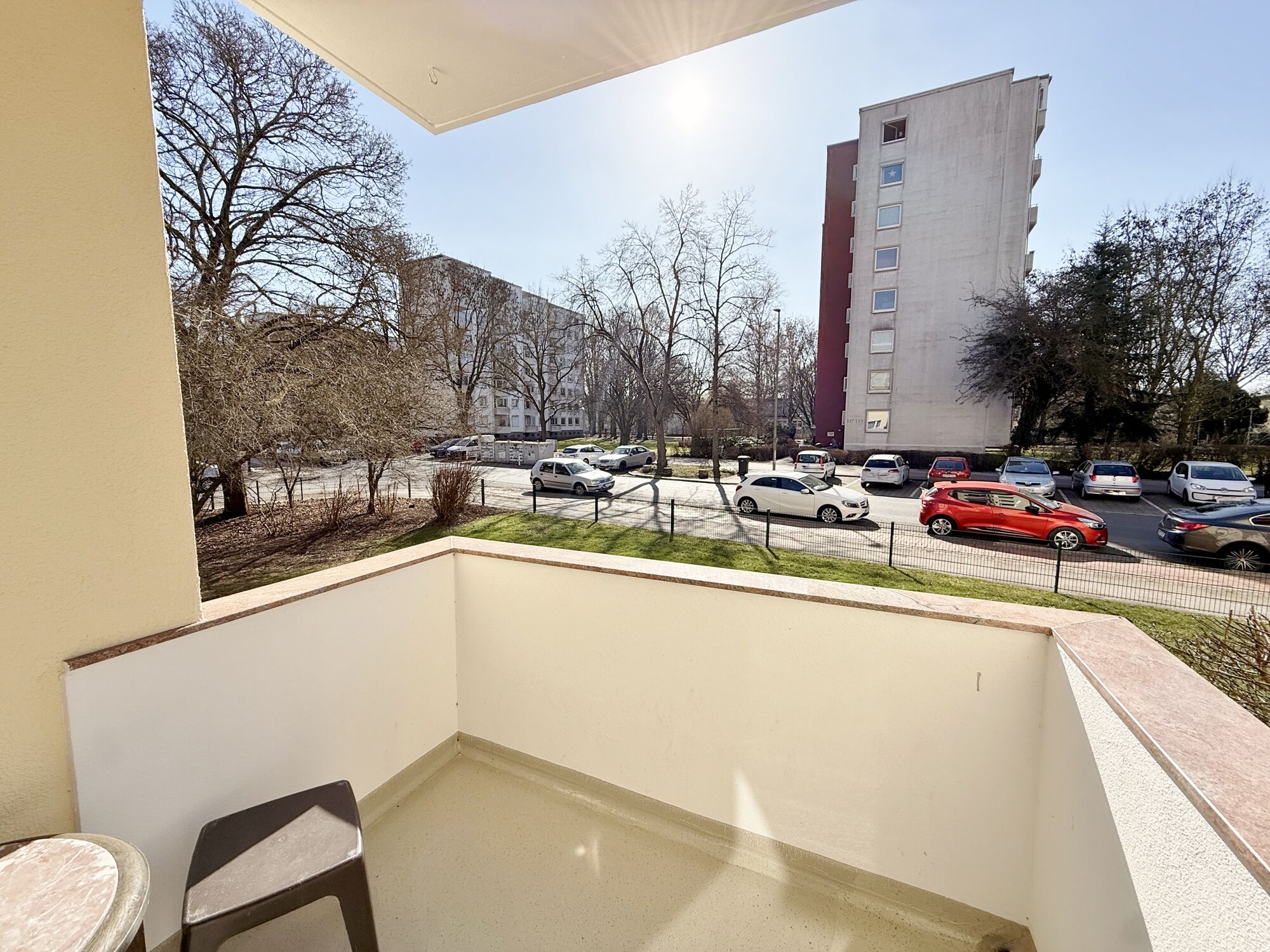 Property thumbnail 9