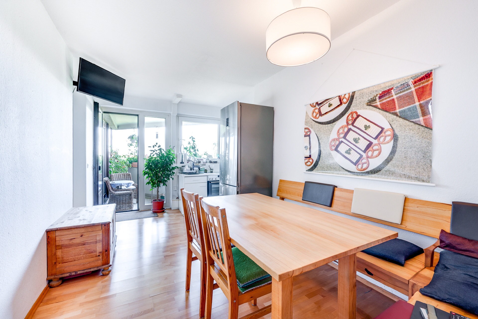 AIGNER - Modernes Stadtleben trifft Architekturklassiker – 3 Zimmer mit Panorama