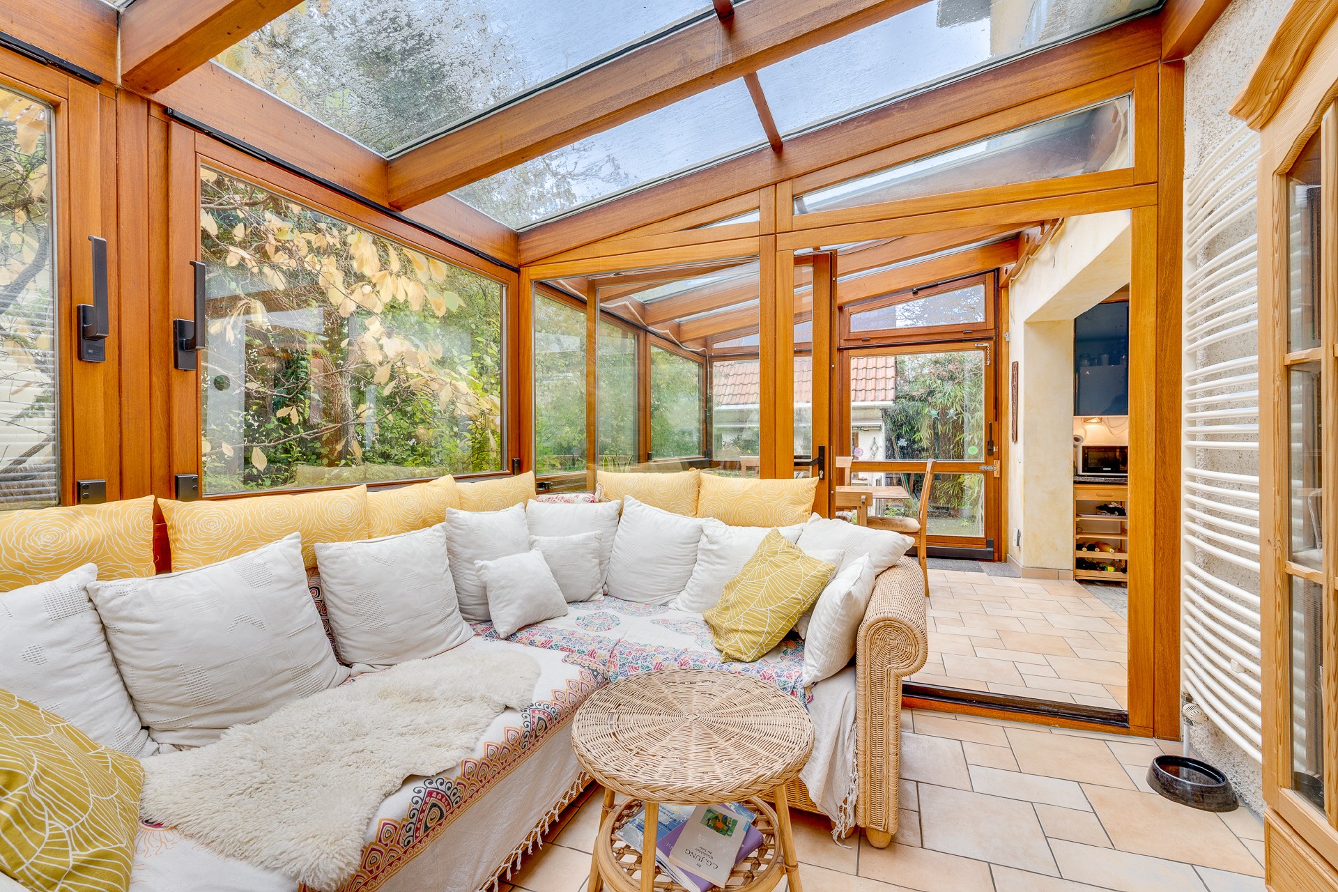 AIGNER - Selbstbezug und/oder Kapitalanlage. Aufgeteiltes Dreifamilienhaus in Hartmannshofen!