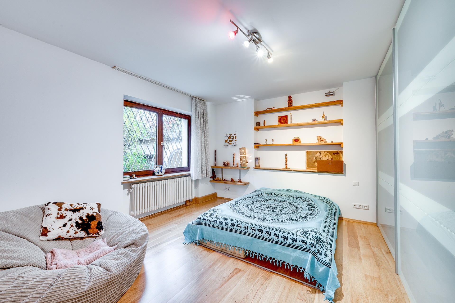 Property thumbnail 4