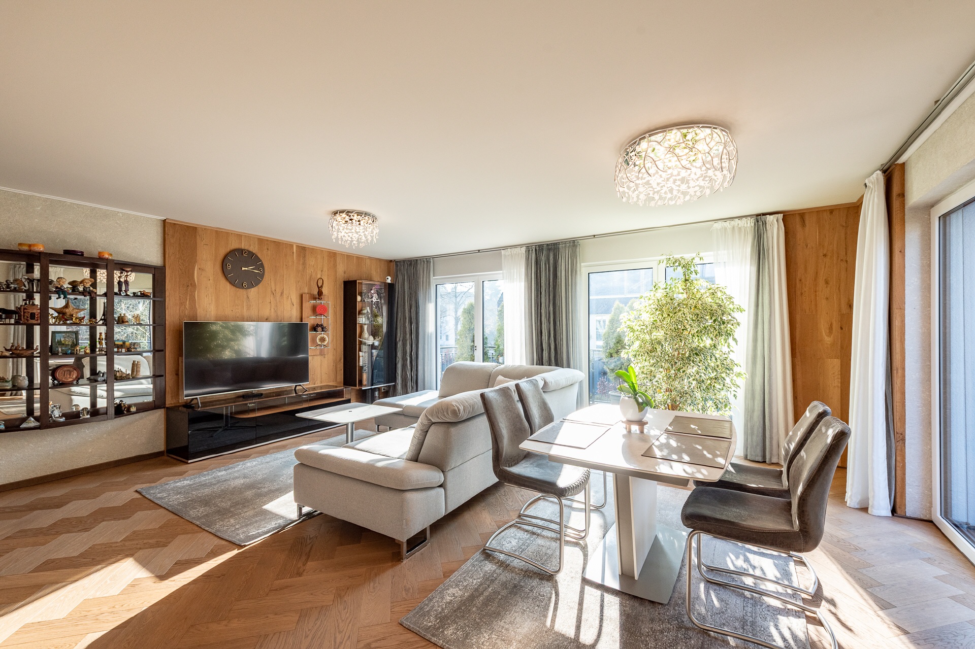 Property thumbnail 2