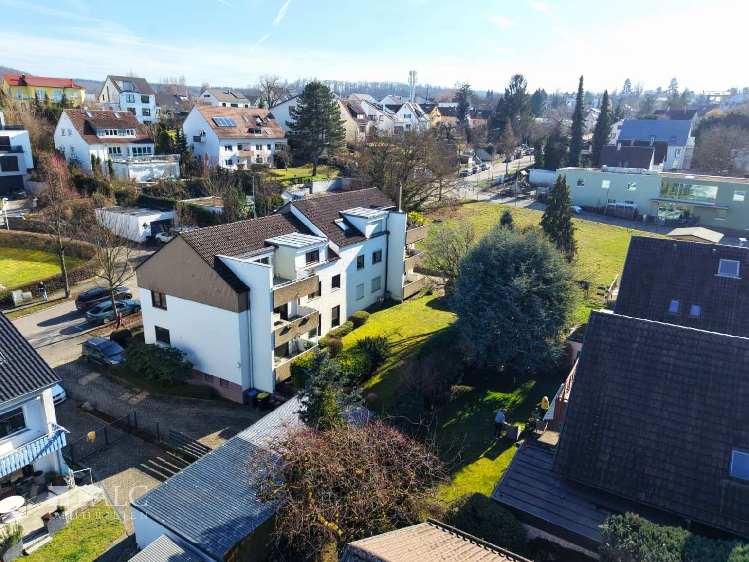 Knapp 100 m² große 4-Zimmer-Wohnung in begehrter Lage in Heilbronn-Ost! - FALC Immobilien – Heilbronn – Vorschaubild 4