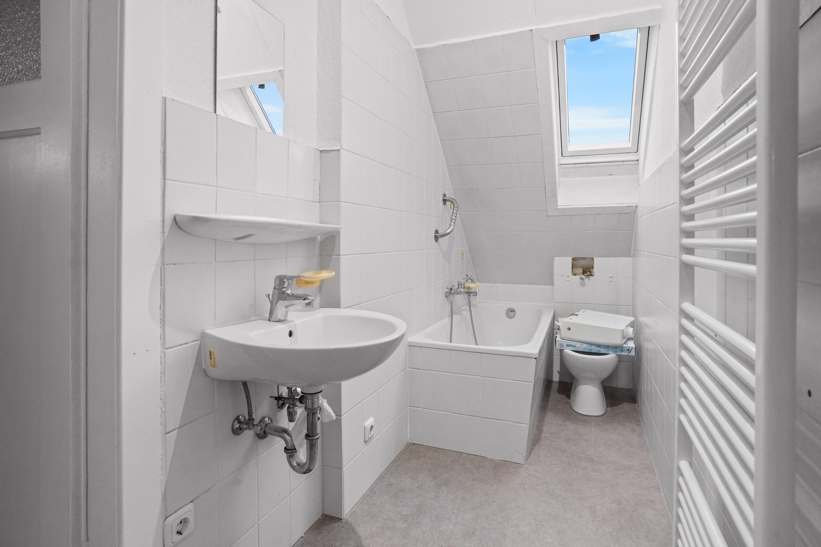 Property thumbnail 3