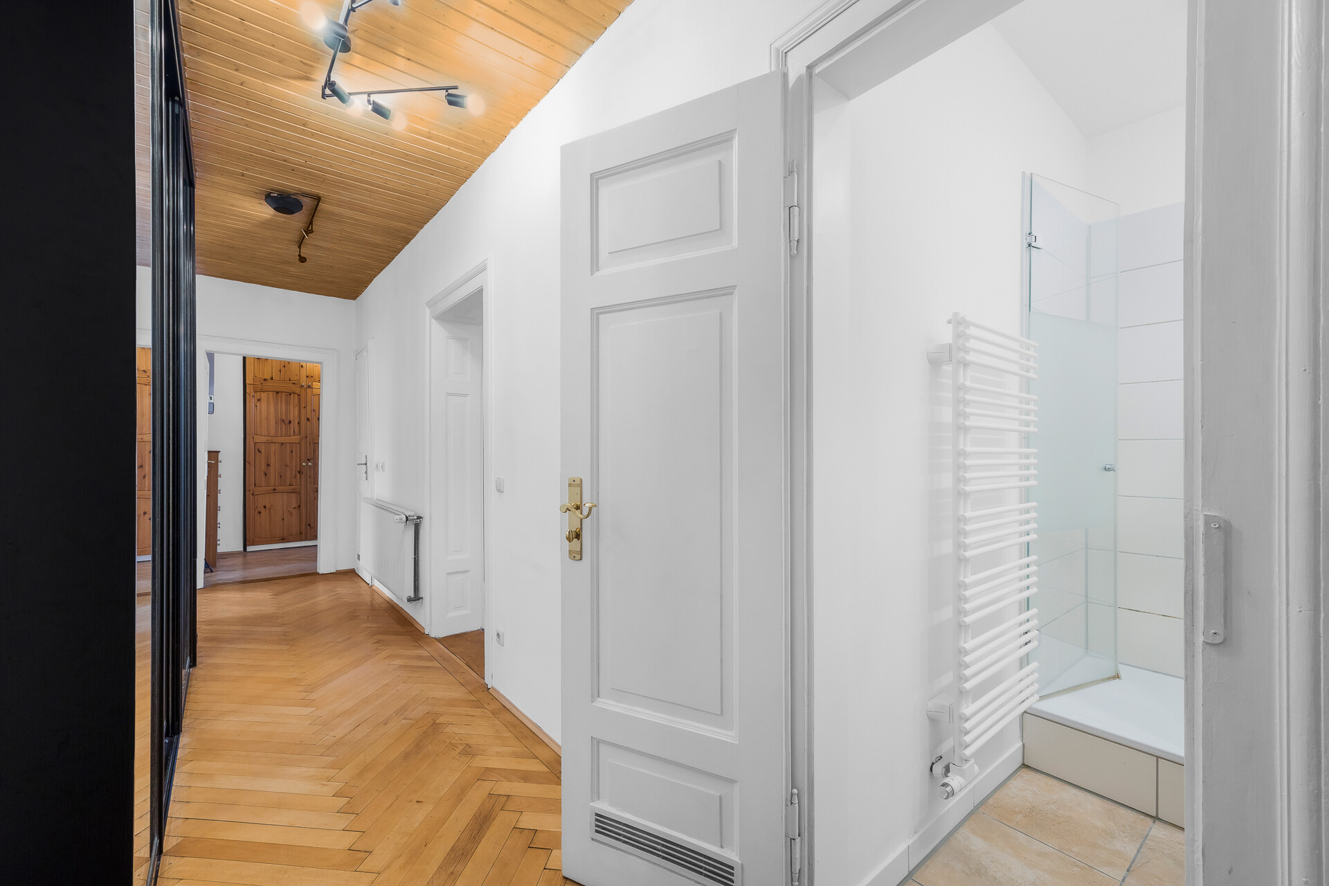 Property thumbnail 7