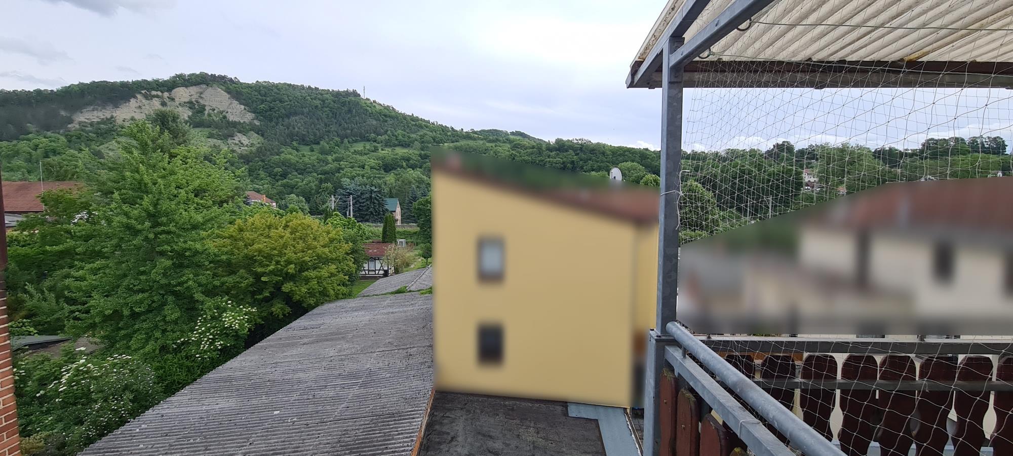 Immobilie in Kahla - Mehrfamilienhaus mit Grundstück und Garagen , teilw. freiwerdend - Bild 2