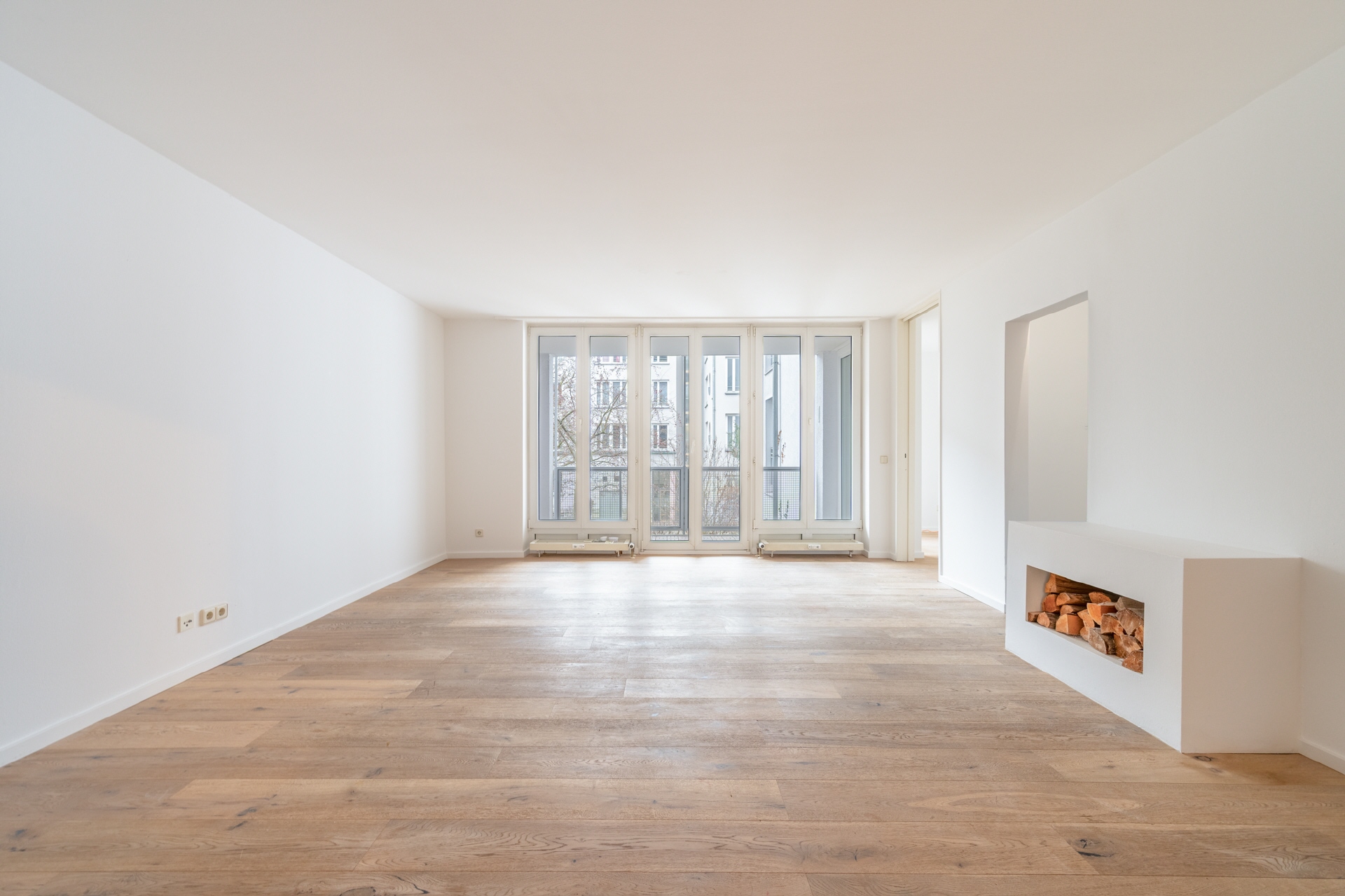 Property thumbnail 3