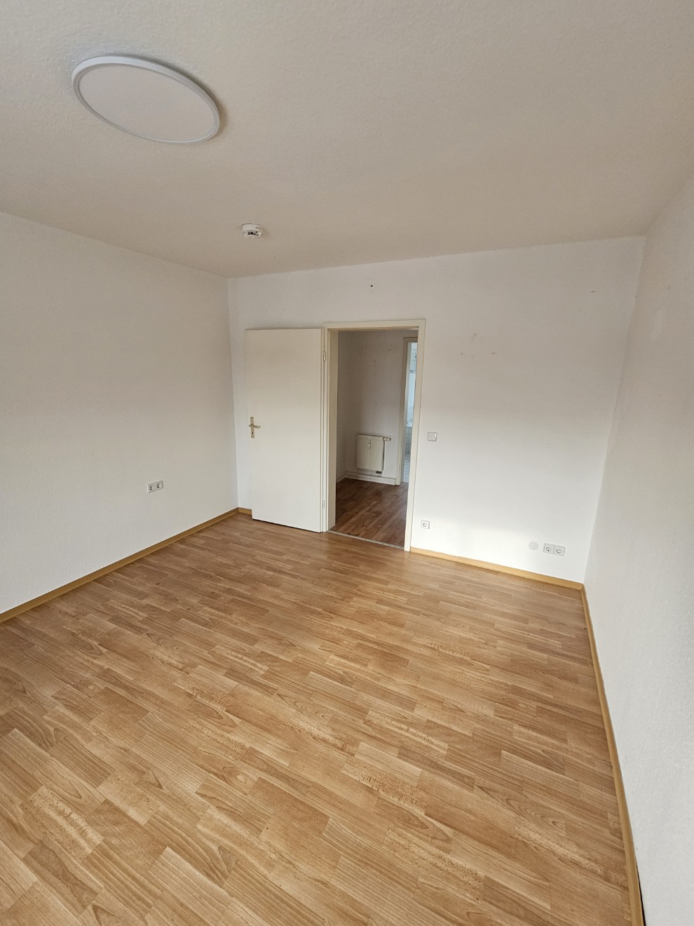 Property thumbnail 11