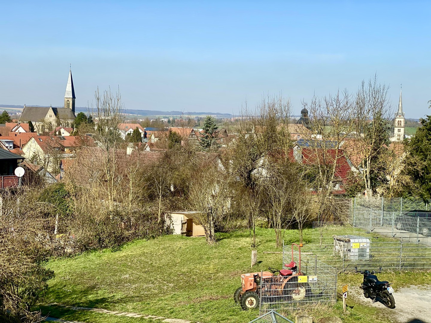 bg