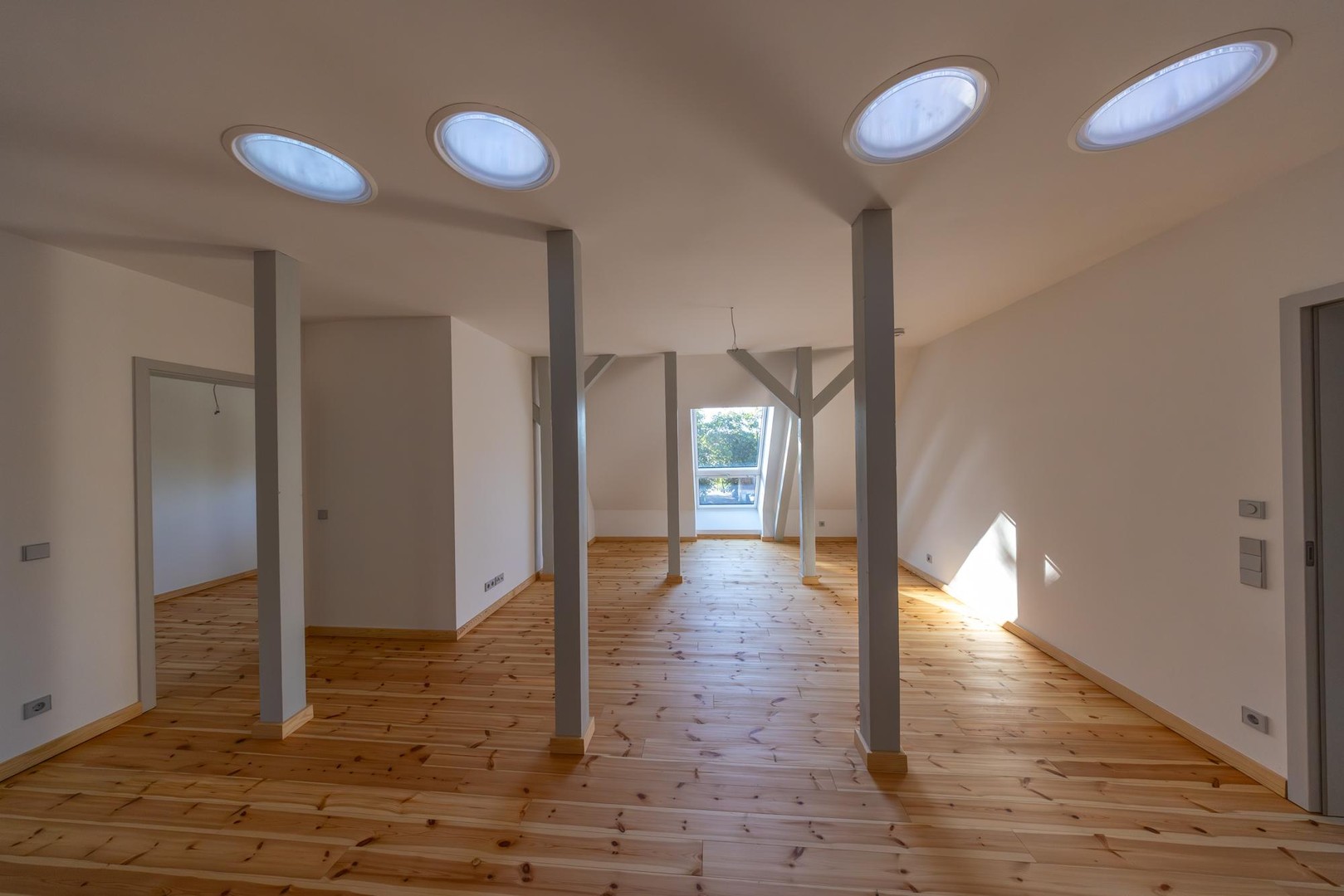 Property thumbnail 5