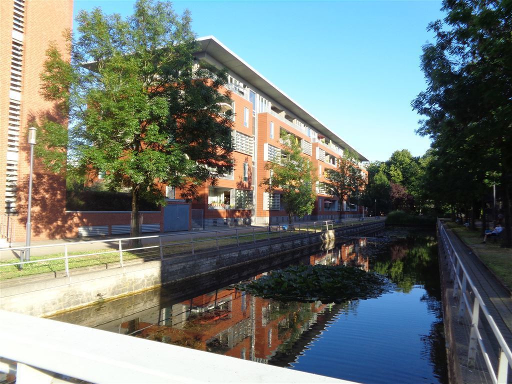Wohnen am Wasser: Barrierefreie 4 ½-Raum-ETW mit TG-Stellplatz in Top-Lage Innenhafen