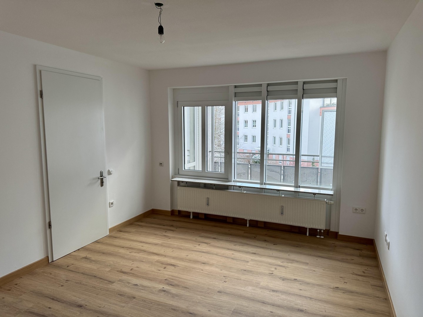 Property thumbnail 4