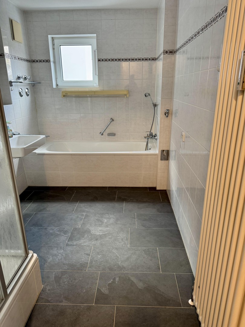 Property thumbnail 13