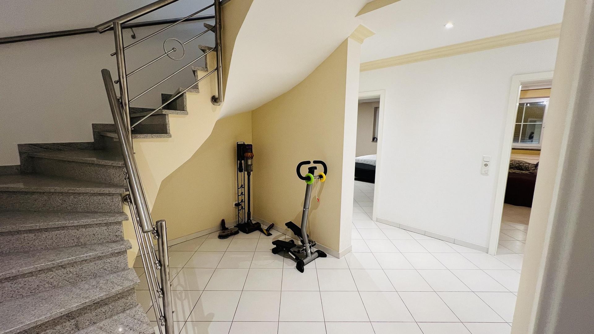 Property thumbnail 30